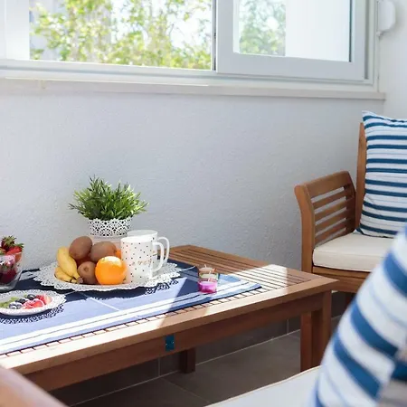 Amoretta With Parking Apartamento