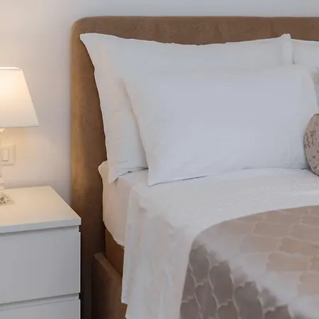 Amoretta With Parking Apartamento