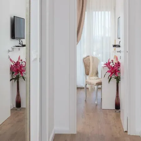 Apartment Amoretta With Parking